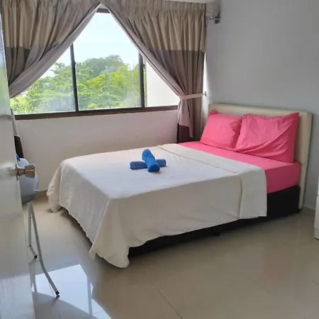 Sri Sayang Pearl View Apartment Batu Ferringhi Room photo