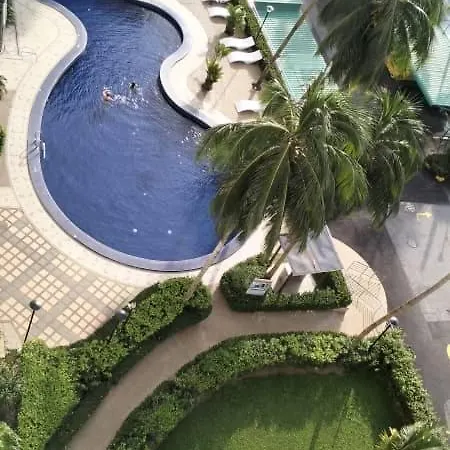Sri Sayang Pearl View Apartment Batu Ferringhi Room photo
